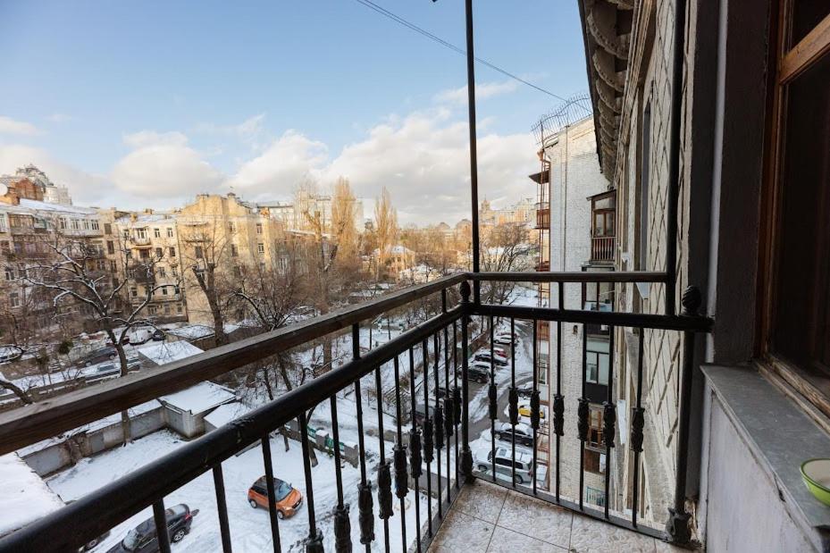 Apartment Arena City 911 Київ Екстер'єр фото